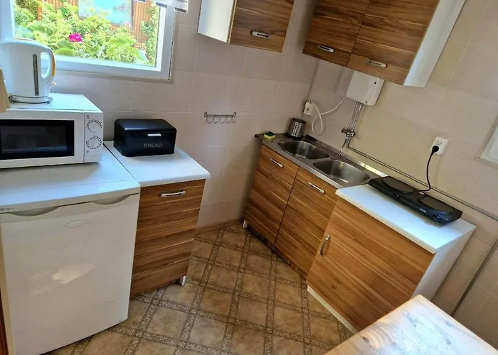 假日公园 Pod Sosna 梅尔诺